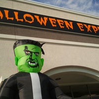 Halloween Express - Great Uptown - 6520 Westheimer Rd