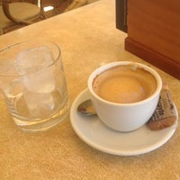 La Orilla Cafe