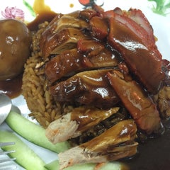 Photo taken at Marina Food House by Xavier T. on 2/13/2015