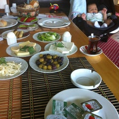 7/23/2013 tarihinde Duygu K.ziyaretçi tarafından Akkaya Çiftliği'de çekilen fotoğraf