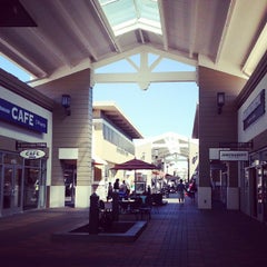 Photo taken at San Francisco Premium Outlets by Moody &. on 8/30/2013