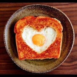 Ecevit's Toast House