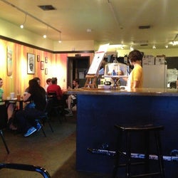 Pom Pom's Teahouse & Sandwicheria