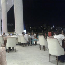 Manangich Cafe