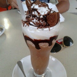 Atrium Café