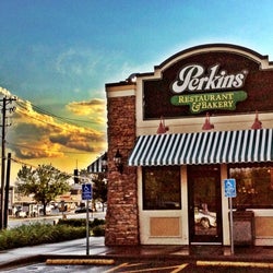 Perkins Restaurant & Bakery