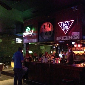 19 Bar Photos - GayCities Minneapolis