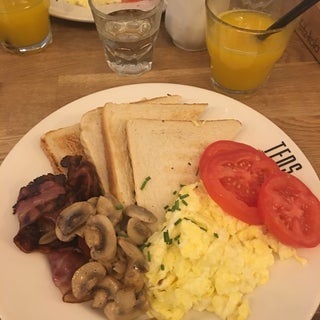 breakfast photo