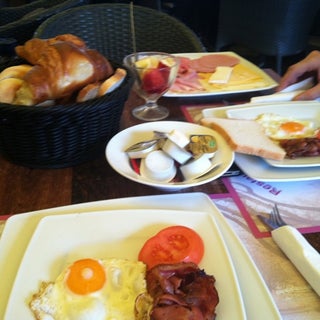 breakfast photo