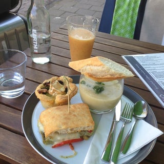 breakfast photo