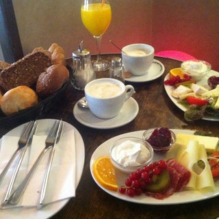 breakfast photo