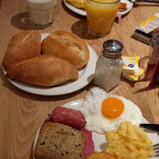 kahvaltı fotoğrafı