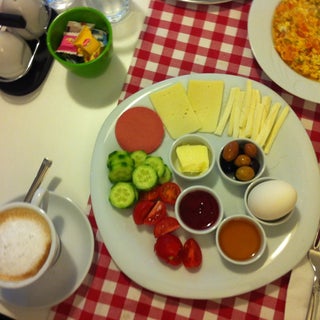 breakfast photo