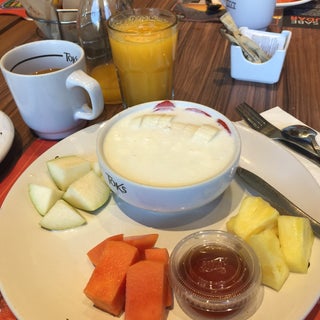 breakfast photo