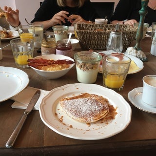 breakfast photo