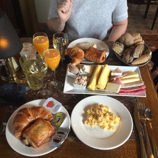 breakfast photo
