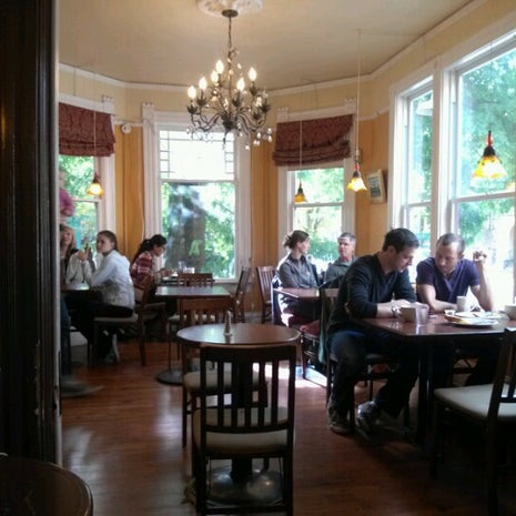 Vivace Coffee House & Creperie