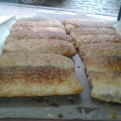 Yöresel katmer gözleme