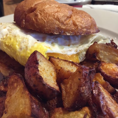 Lena's Cafe and Confections