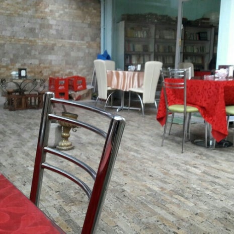 Mozaik Kahvaltı Solunu Ve Şarküteri