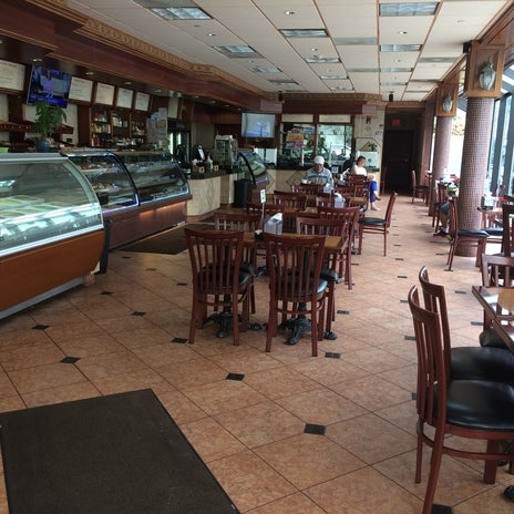 Vicente's Bread Kitchen & Café