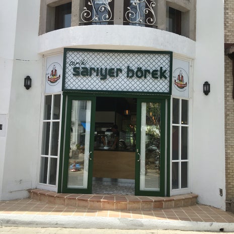 Tarihi Sarıyer Börekcisi Turgutreis