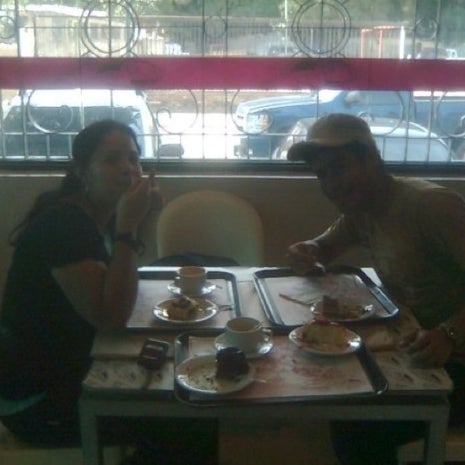 Pastire Pasteleria Francesa