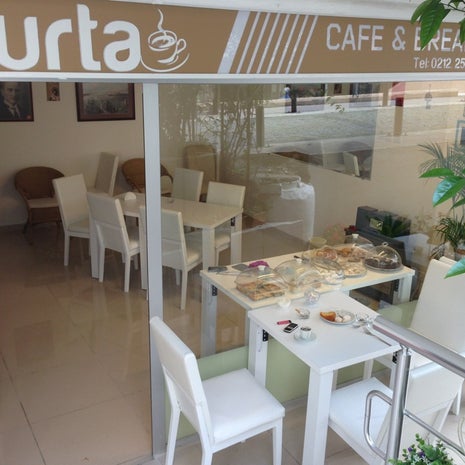 Turta Breakfast Garden