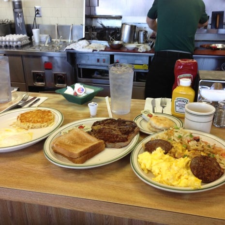 Ken's Corner Grill