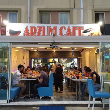 Arzum Cafe