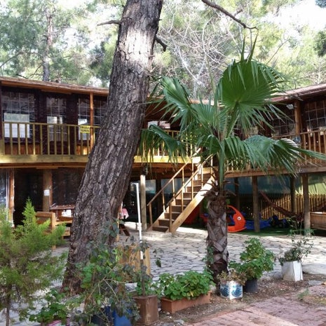 Karakuşlar Gözleme