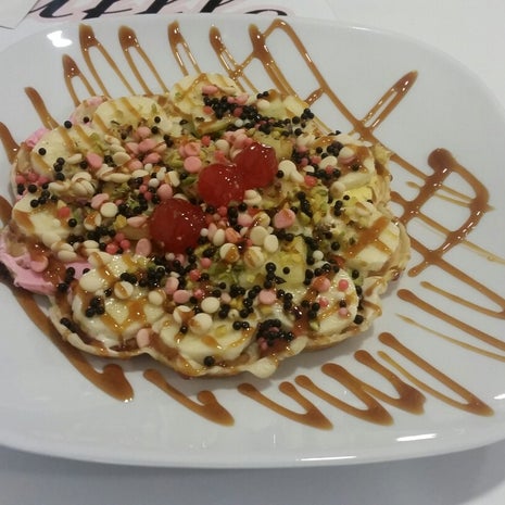 Waffle Aşkı Plus CAFE