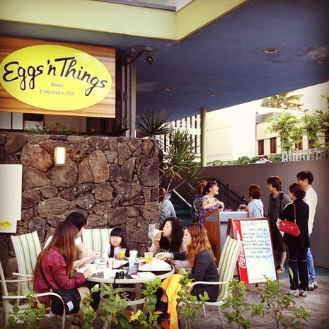Eggs ‘n Things – Waikiki Beach “Eggspress”