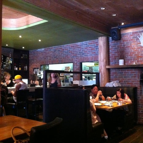 The Oakwood Canadian Bistro