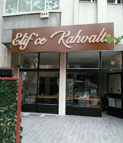 Elif'ce Kahvaltı