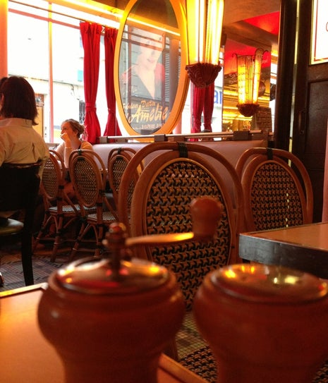 cafe dos molinos moulin Rouge