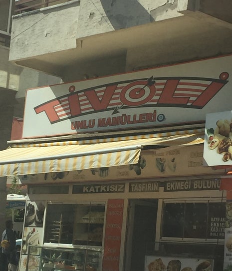 Tivoli Unlu Mamulleri