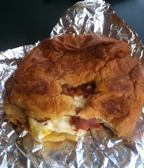 Magnificent Muffin & Bagel