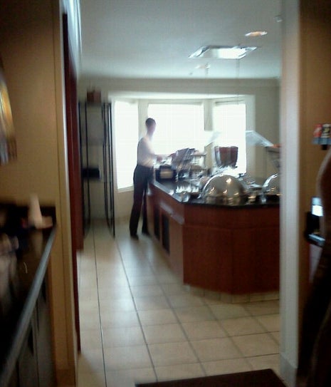 Staybridge Lounge