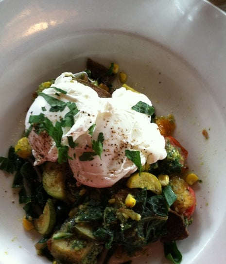 Country Cat Dinnerhouse & Bar