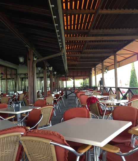 Rosa Luna Cafe & Bistro