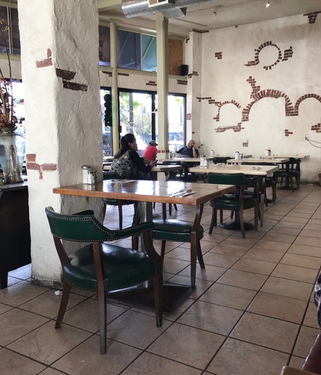 Vault Cafe & Restaurant