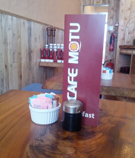 Cafe Motu