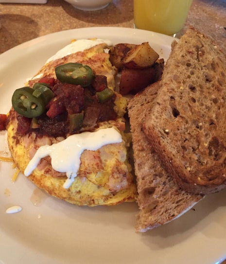 Gourmet Decisions Cafe & Grill