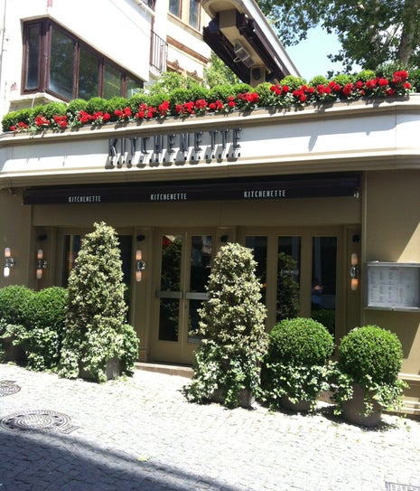 Kitchenette