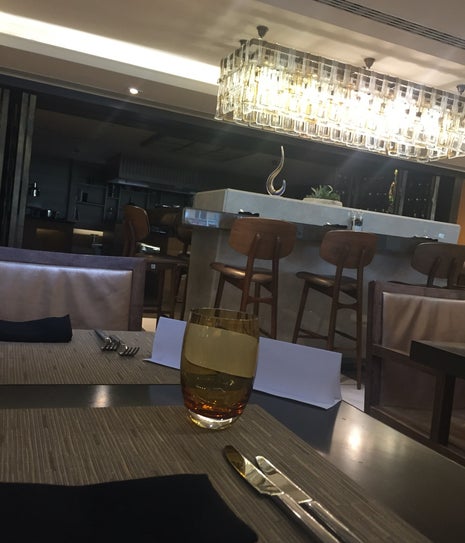 Renaissance Bosphorus Arts Restaurant