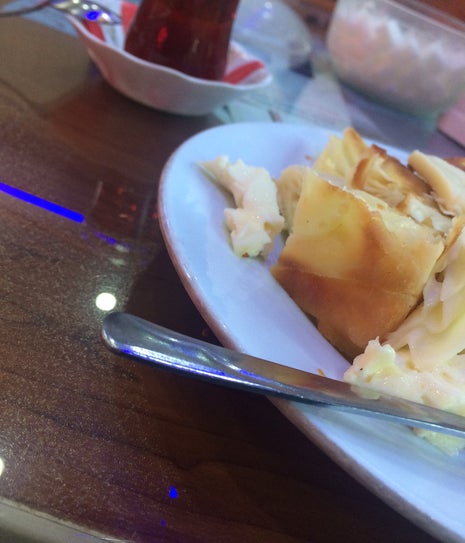 sarmaşık pastanesi