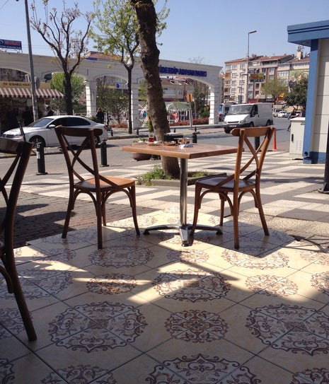 Havuz börek salonu