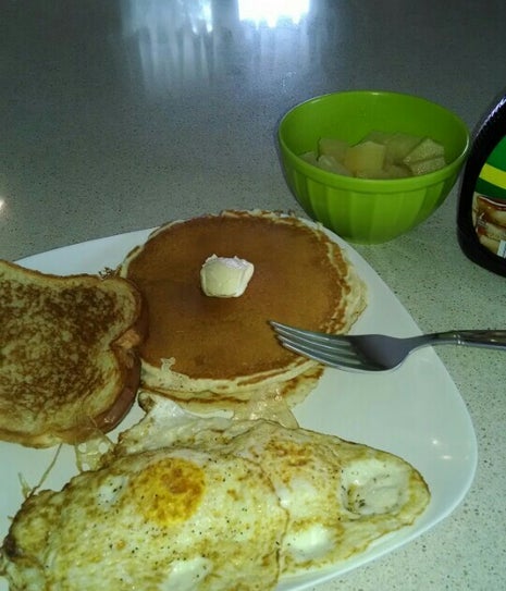 erlyns breakfast club