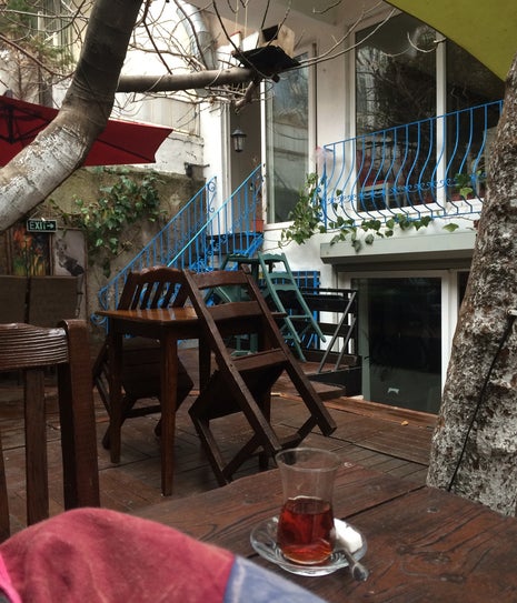 Bahçe Cafe & Ev Yemekleri